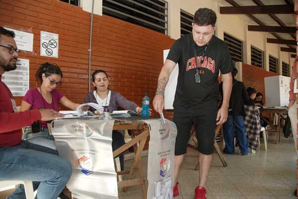 Tribunal Electoral reconoce al movimiento político indígena "Oñondivepá-MIO"