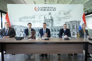 Presidente Santiago Peña y sector financiero acuerdan trabajo colaborativo