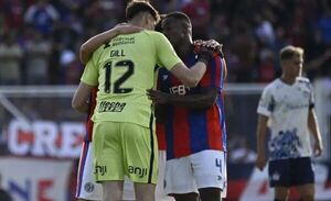 Popular / Hendy. Gill y sus compas denuncian falta de comidas adecuadas y servicios básicos ausentes