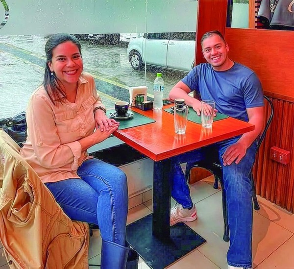 Prieto Respalda a Johana Ortega para Intendencia