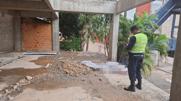Obrero falleció tras caer del sexto piso de un edificio en construcción  | Unicanal