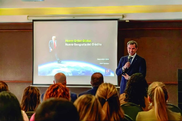 Factoring Electrónico: Alternativa ante Tensión Crediticia