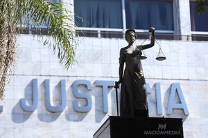 Sindicatos de la fiscalía irán a huelga si no logran aumentos - Portal Digital Cáritas Universidad Católica