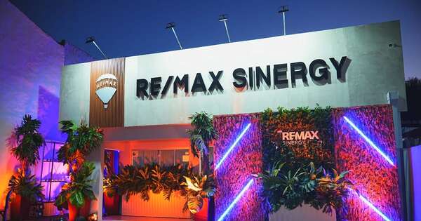 La Nación / RE/MAX Sinergy inauguró su nueva sede en Asunción y anuncia expansión