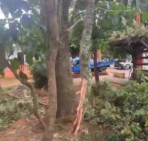 Rayo habría provocado incendio en la ex radio 3 de Febrero, actual secretaria de turismo de Ita