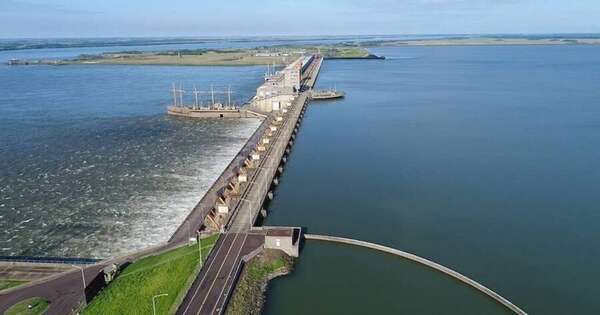 La Nación / Paraguay y Argentina oficializan reinicio de obras de maquinización del vertedero Aña Cuá