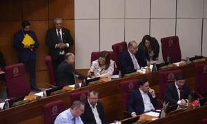 Carlos Núñez renuncia a la bancada de Honor Colorado en Senado – Prensa 5