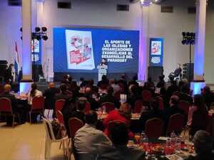 En Desayuno Nacional de Oración destacan aporte silencioso, pero eficaz, de las iglesias evangélicas al desarrollo del Paragua