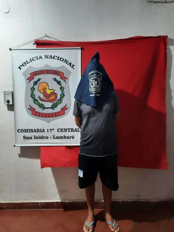 Popular / Ka’úre ojuru koka a su hermano mayor