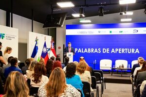 Paraguay acelera la digitalización de las Mipymes: 340.000 cédulas emitidas en un día - ADN Digital