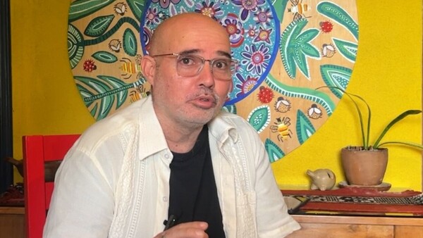 Agustín Barúa: “La primera escuela de sumisión que tenemos es el transporte público”