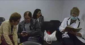 Diario HOY | Desvió más de G. 1.200 millones en aso de docentes y funcionarios, ahora piden su captura