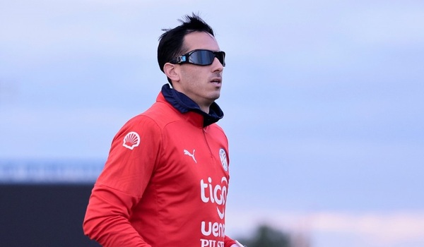 Gatito Fernández entrenó con unas gafas especiales para mejorar los reflejos