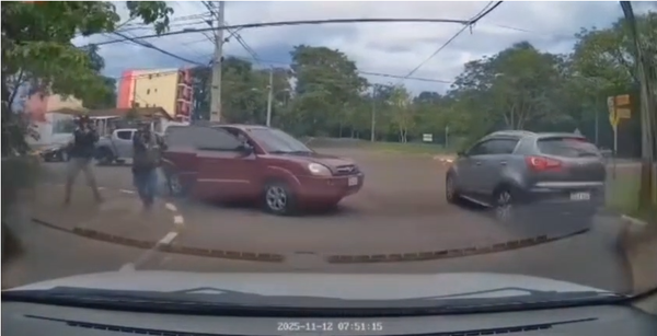 Intento de asalto a balazos en Ciudad del Este a distribuidor de aparatos electrónicos