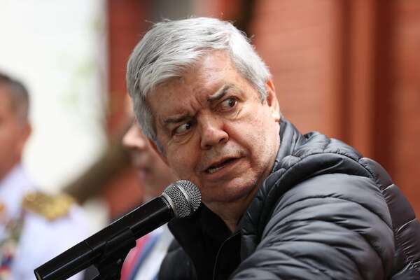 “Se está destapando una cloaca”, asegura la senadora Paredes - Política - ABC Color