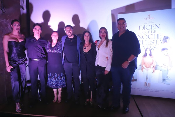 Popular / Estas figuras... “Dicen que de noche cuesta más”