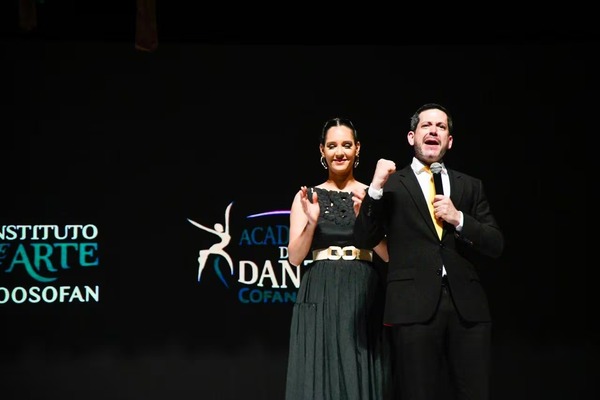 Latorre celebra la cultura y el servicio de las Fuerzas Armadas - ADN Digital