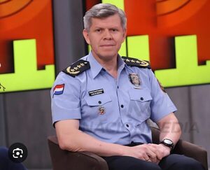 Popular / Comandante Benítez: "No tengo mansión, ni edificio"