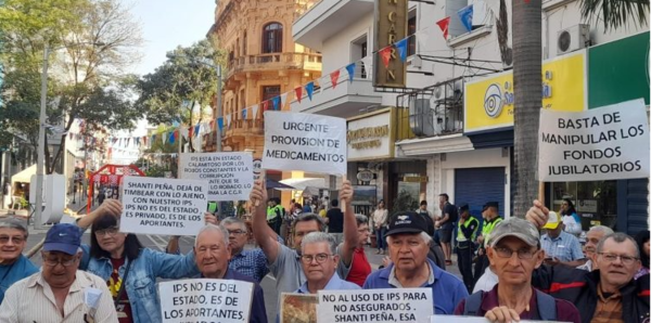 Los jubilados desafían al titular del IPS a un debate técnico - Portal Digital Cáritas Universidad Católica