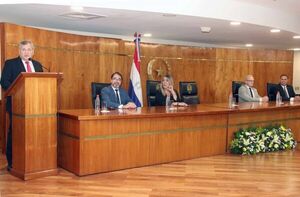 Ministro Jiménez Rolón, como coordinador, participó en la 17ª jornada del curso de formación en Argumentación Jurídica