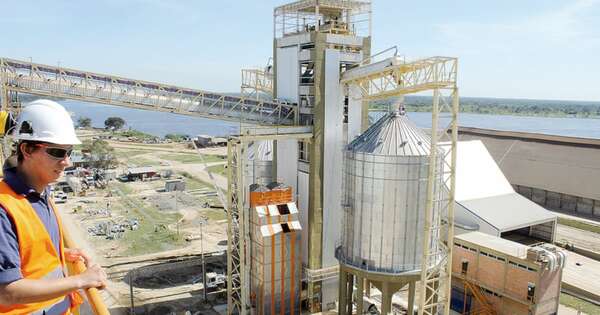 La Nación / La Casa Blanca anuncia acuerdos comerciales con Argentina, Guatemala, Ecuador y El Salvador