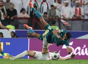 Eliminatorias Asiáticas: Emiratos Árabes Unidos e Irak no pasan del empate - Fútbol Internacional - ABC Color