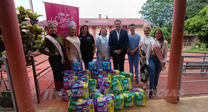 CARNAVAL INCLUSIVO REALIZA SIGNIFICATIVA ENTREGA AL HOGAR DE ANCIANOS SANTA MARÍA