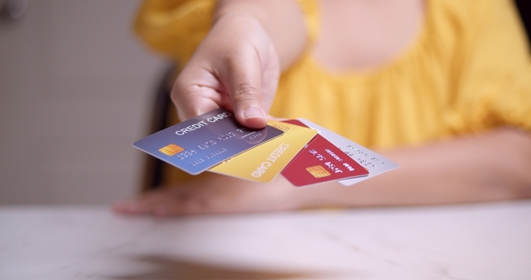 Interés de tarjetas de crédito sube a 20,21% y alcanza su nivel más alto en el año - MarketData