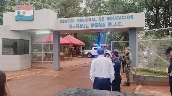 PJC: amenaza de bomba en el Centro Regional de Educación moviliza a la Policía Nacional - Policiales - ABC Color