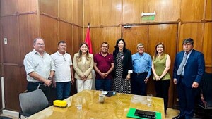 En redes, diputada de HC exige a ministra de Obras que se retracte