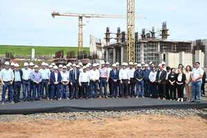 Popular / Santi Peña destaca reinicio de obras en Aña Cuá