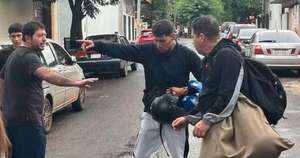 La Nación / Un alumno fue atacado por dos motociclistas y sufrió un corte al defender a su profesor