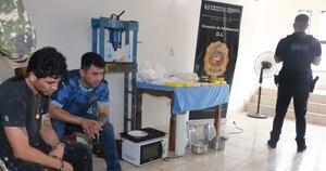 Diario HOY | Ñemby: desmantelan punto de procesamiento artesanal de cocaína