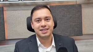 Prieto pide a la oposición “pisar tierra” y argumenta su apoyo a Johanna en Asunción