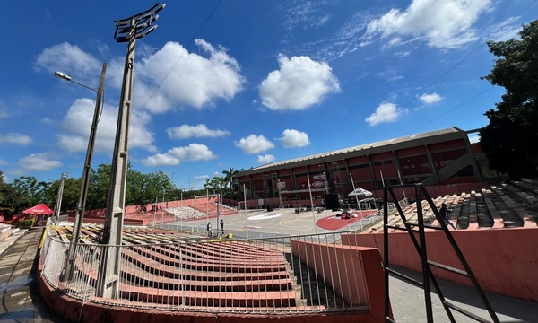 La FUO moviliza a miles en la gran fiesta inaugural de los Juegos Universitarios - OviedoPress