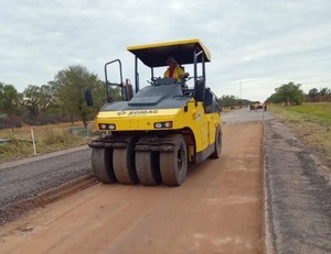 MOPC intensifica mantenimiento en la ruta PY09 para fortalecer la conectividad del Chaco