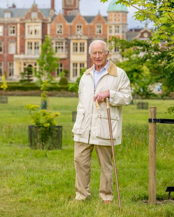 El rey Carlos III de Inglaterra cumple 77 años - Gente - ABC Color