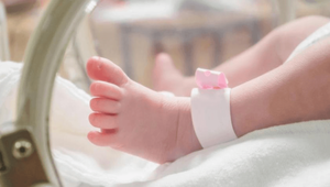 Prematura declarada muerta "revive", pero horas despues fallece por falta de incubadora - Noticiero Paraguay