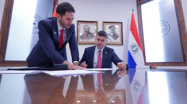 Gobierno expone ventajas de un feriado extra y confirma que evalúa decreto