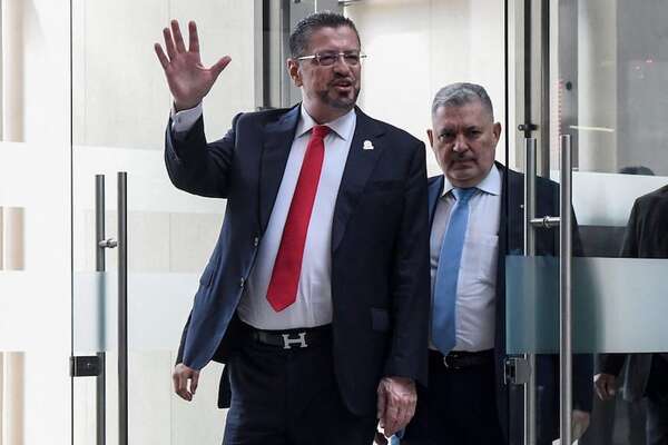 Presidente de Costa Rica podría perder inmunidad - Mundo - ABC Color