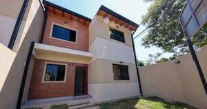 La Nación / Che Róga Porã en EE. UU.: ministro presenta programa de viviendas a paraguayos