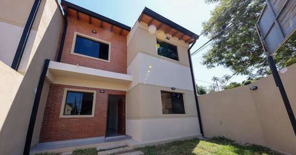 La Nación / Che Róga Porã en EE. UU.: ministro presenta programa de viviendas a paraguayos