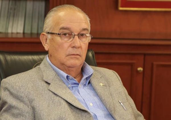 Ordenan la captura del exministro Bajac para que cumpla condena por coima