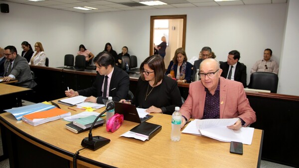 Jueza ordena captura de ex ministro Miguel Bajac para cumplir condena