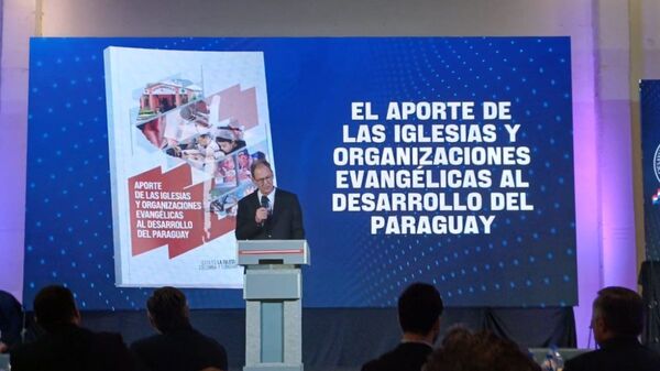 Presentan libro sobre el aporte evangélico al país en el marco del III Desayuno Nacional de Oración