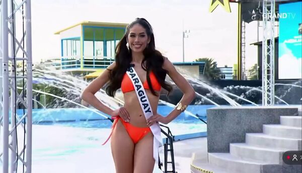 Popular / (VIDEO) ¡Ñande Miss Universo desfiló en traje de baño previo a la final!
