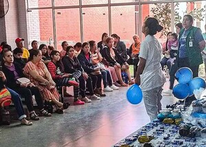 Estudiantes de UPE Franco concientizan sobre la prevención del cáncer de próstata en Hernandarias | DIARIO PRIMERA PLANA