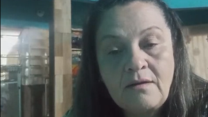 Docente jubilada fue demandada tres veces por un mismo pagaré y ya pagó G. 14 millones