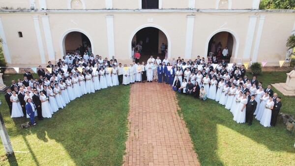 Tres hermanos se casaron en el mismo día: “Fue emocionante”