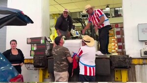 Popular / (VIDEO) ¡Partido de la Albirroja y "Asado Benítez" para disfrutar hoy en yanquilandia!